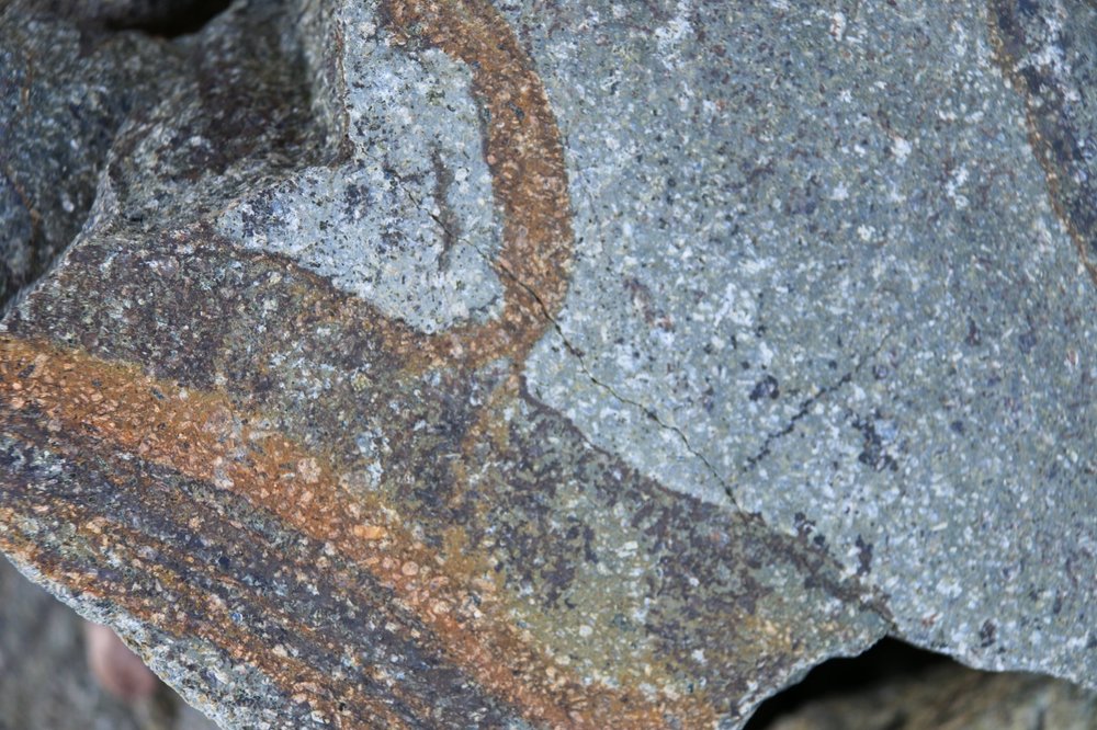 Silver+falls+wallstone-1 (1)